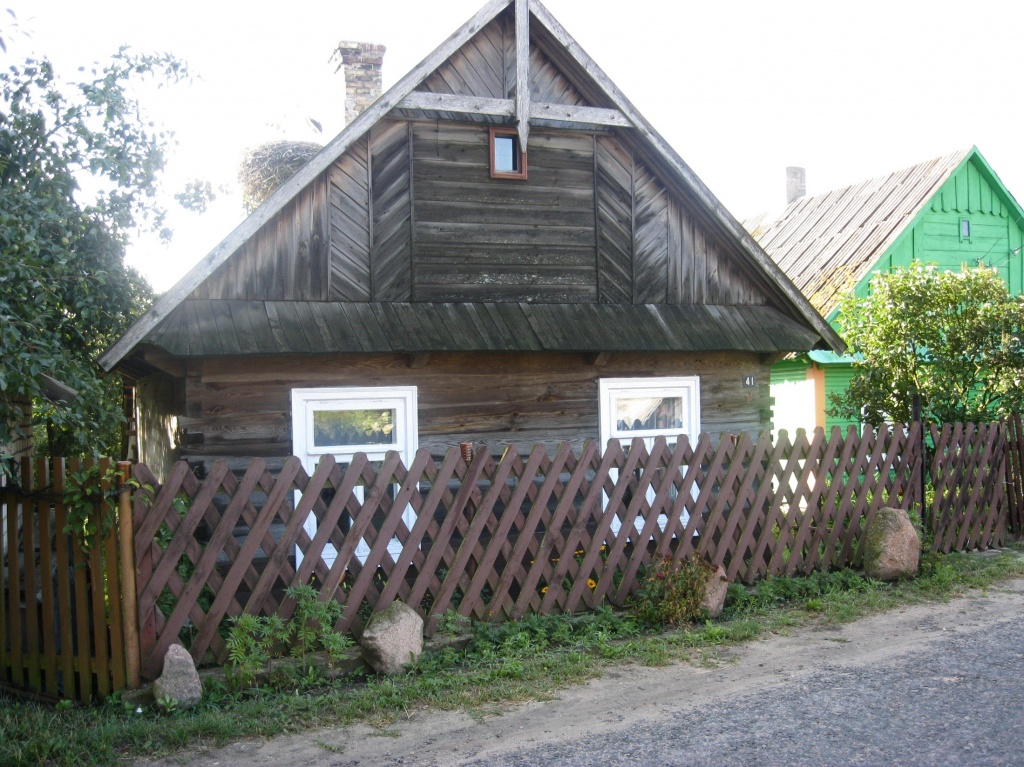 Бацькоўская хата ў в. Ліпна.jpg